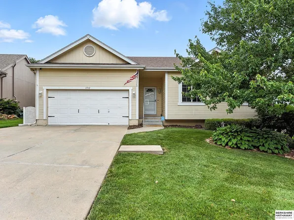 4742 N 150th St, Omaha, NE 68116