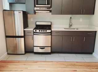 6135 Woodbine St #1R, Ridgewood, NY 11385
