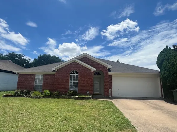 814 Elbe Dr, Arlington, TX 76001