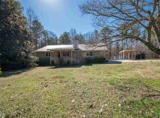 972 Country Club Rd, Newnan, GA 30263