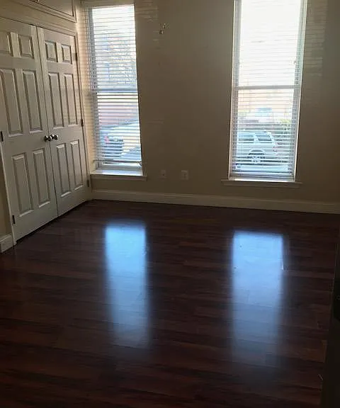 209 E Preston St — Photo 5