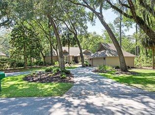 17 Club Course Dr, Hilton Head Island, SC 29928