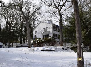 4605 Mariaville Rd, Schenectady, NY 12306