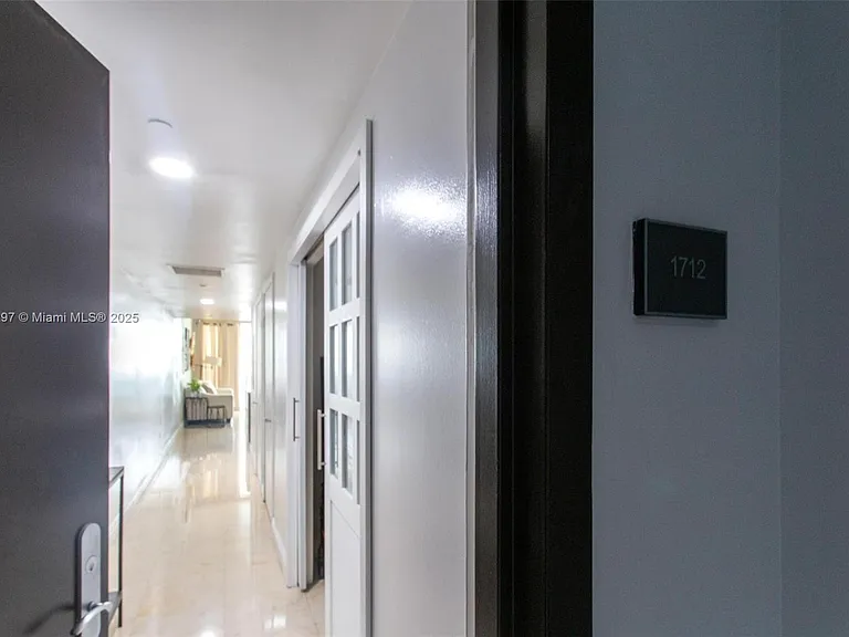 1830 S Ocean Dr #1712 — Photo 3