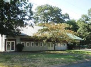 421 E Parkway Dr, Russellville, AR 72801