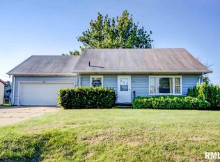 312 33rd Ave, East Moline, IL 61244