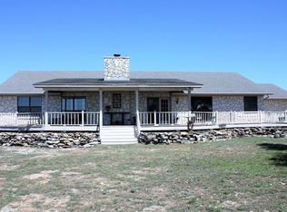 164 Sunset Point Dr, Kerrville, TX 78028