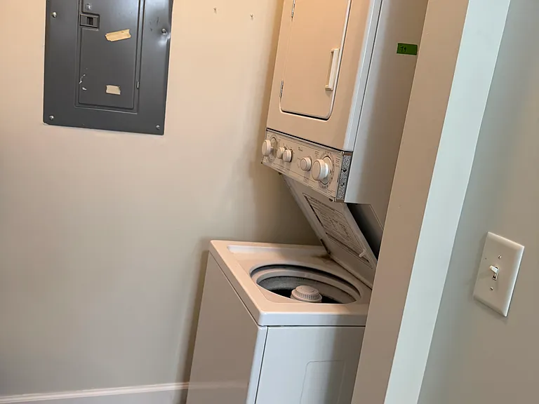Washer/Dryer unit