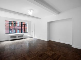 310 E 44th St APT 421, New York, NY 10017