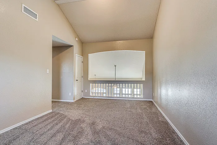 10932 Duster Dr — Photo 17