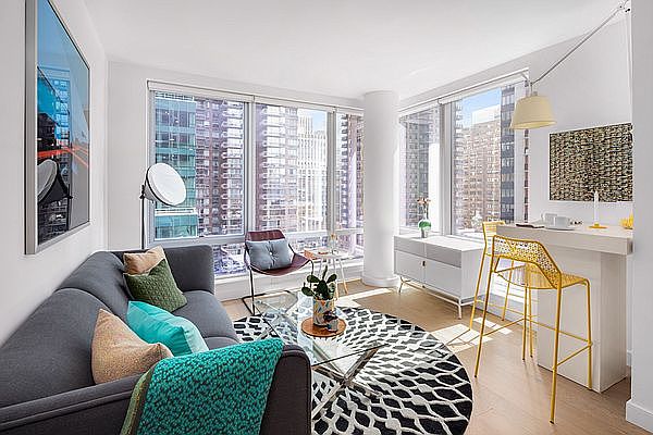 1st image of 225 E 39th St APT 27A