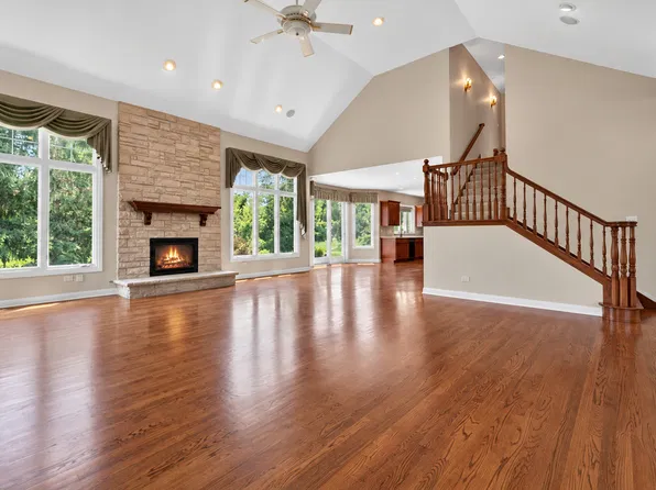 10897 Pioneer Trl, Frankfort, IL 60423