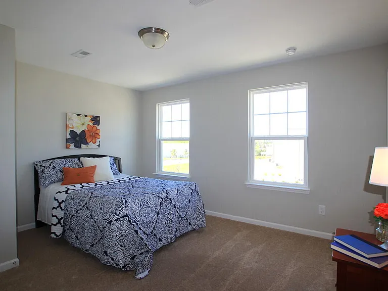395 Shakespeare Dr — Photo 11