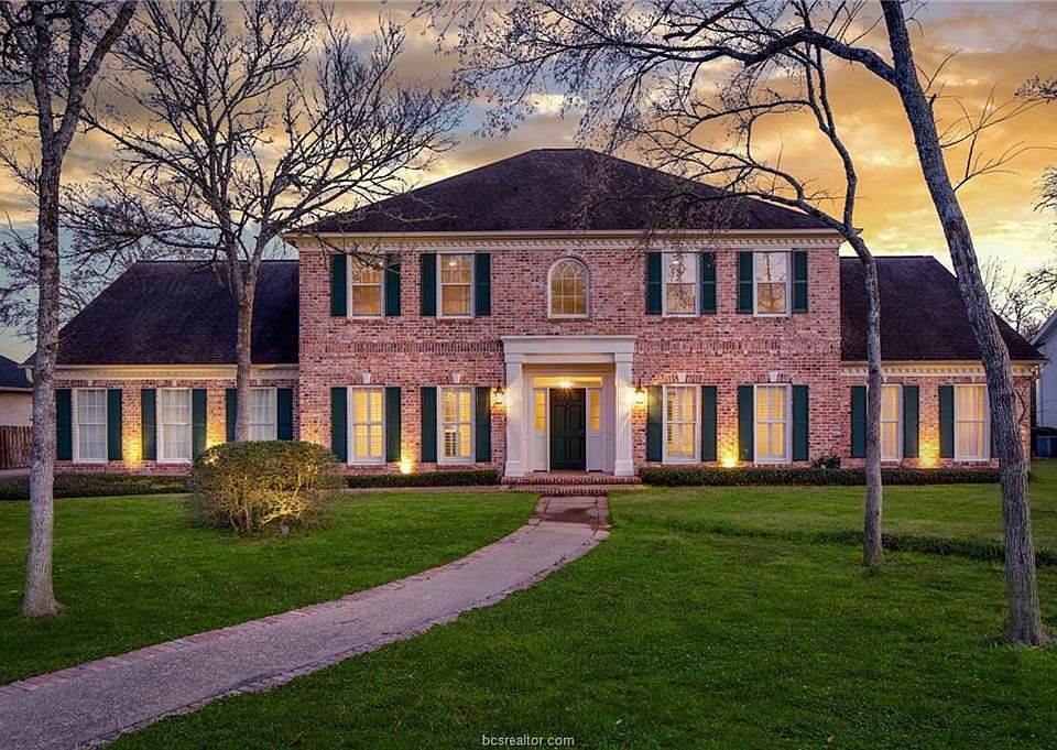 1st image of 5004 Augusta Cir