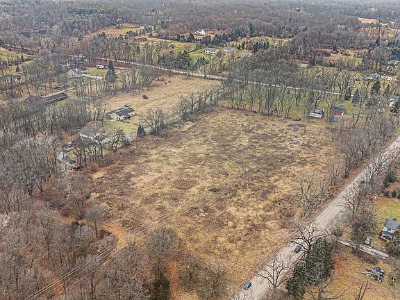 3rd image of 8881 Merrill Rd