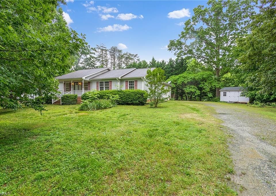 1st image of 3015 Beville Forest Dr