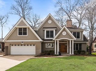 346 Sumac Rd, Highland Park, IL 60035