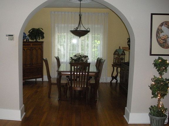 5th image of 315 Orangewood Ave
