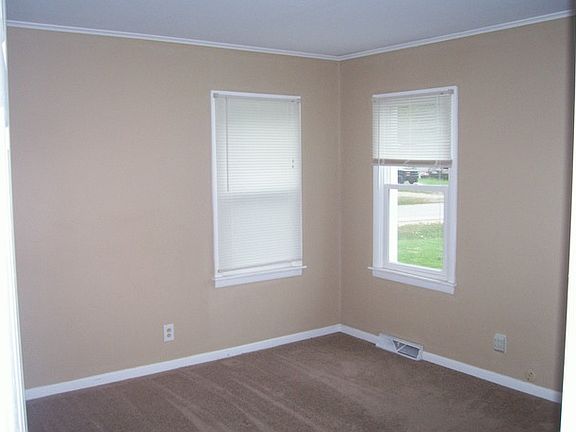 4th image of 5003 Home Ave