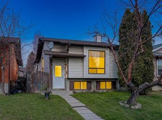 13 E Taraglen Rd NE, Calgary, AB T3J2N7