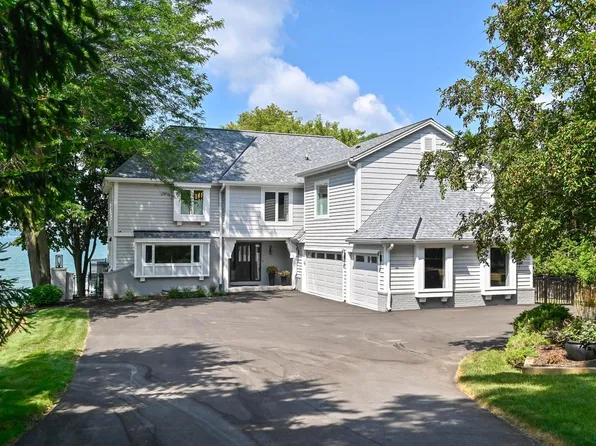 W278N2757 Rocky Point ROAD, Pewaukee, WI 53072