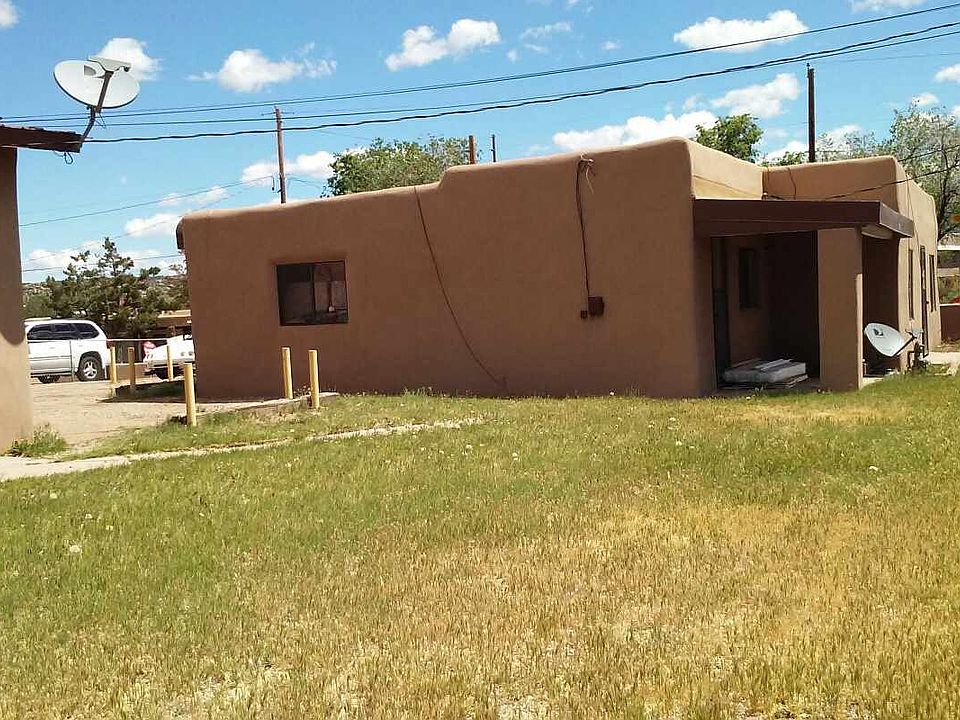1st image of 460 Nazario St