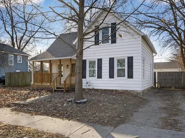 121 N Blake St, Olathe, KS 66061