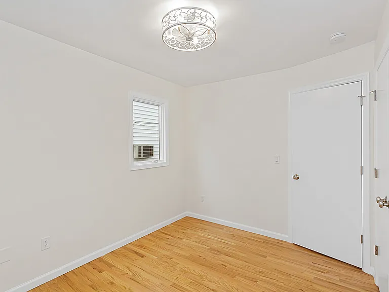 148 Arlington Ave #1 — Photo 17
