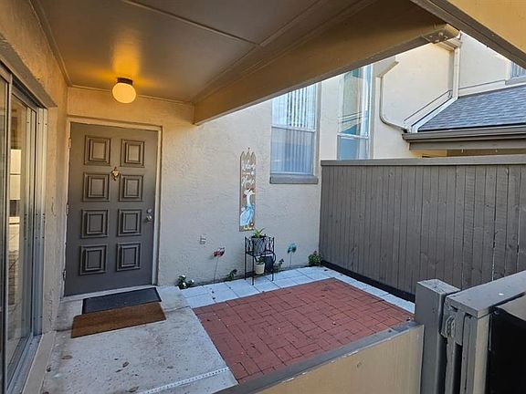 3rd image of 550 WINDMEADOWS STREET #550