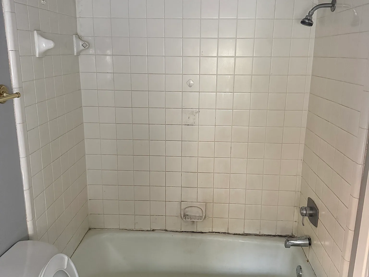 2 bed, 1.5 bath, 1100 sqft, $1,200 — Photo 4