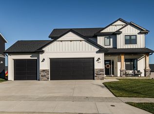 4157 Genevieve Ln NW, Rochester, MN 55901