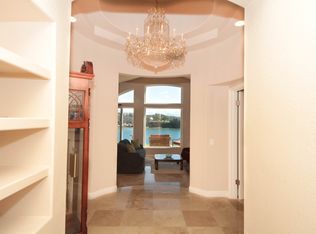 7548 Navigator Cir, Carlsbad, CA 92011