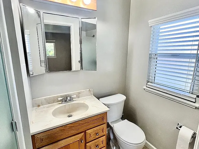 6610 Canterbury Ct — Photo 31