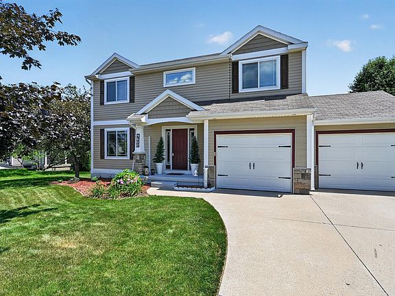 2nd image of 9600 Scotsmoor Dr SE