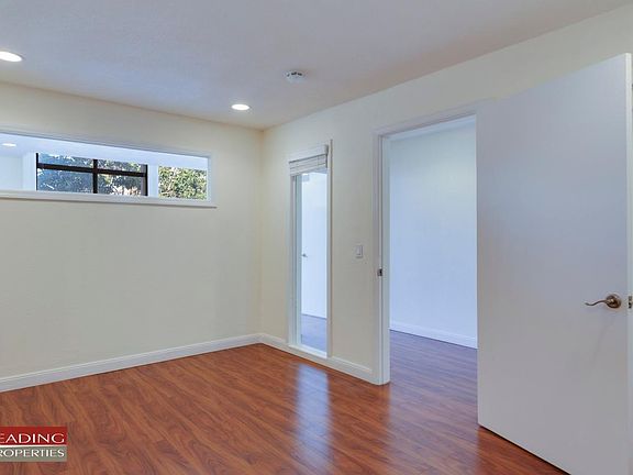 Bedroom Entry_12022020