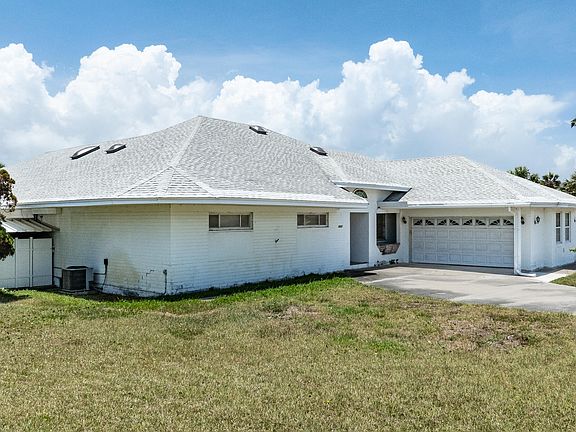5th image of 1227 Bel Aire Dr