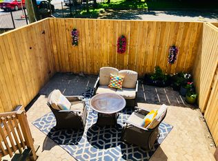 4 Winnifred Ave, Toronto, ON M4M2X3