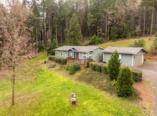 745 Warner Rd, Wolf Creek, OR 97497