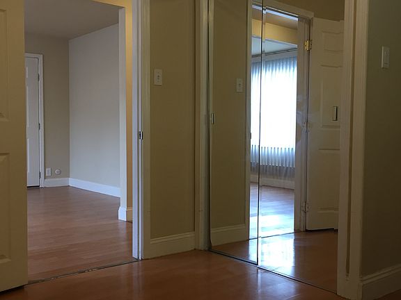 5th image of 224 A St