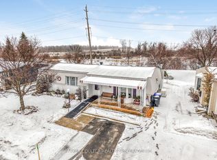 5 Hearts Content St, Innisfil, ON L9S 1S2
