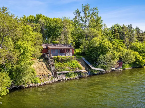 639 Spiritwood Ave, Jamestown, ND 58401