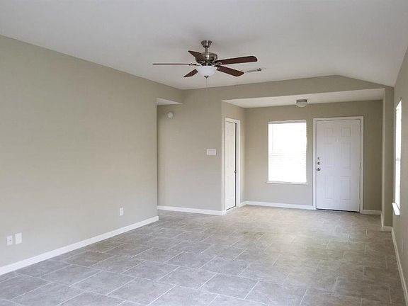 3rd image of 21806 Hemlock Park Drive