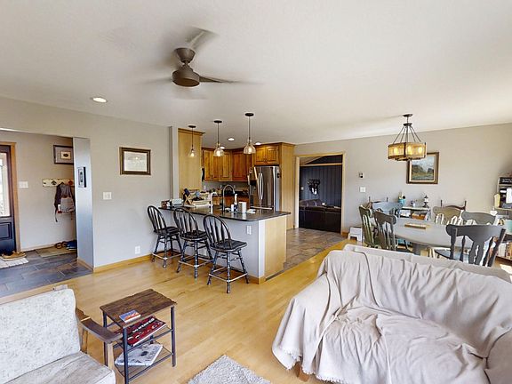 5th image of 5465 Coates Rd