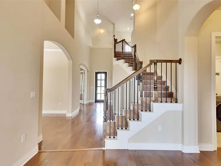 15012 Iveans Way — Photo 12