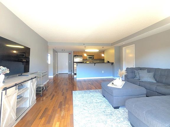 5th image of 700 1st St APT 4F