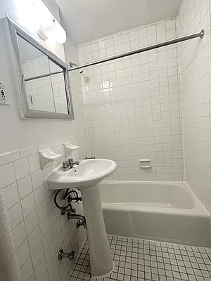 Rented by Corcoran | media 5