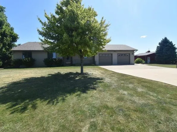 17250 N 1900 East Rd, Pontiac, IL 61764