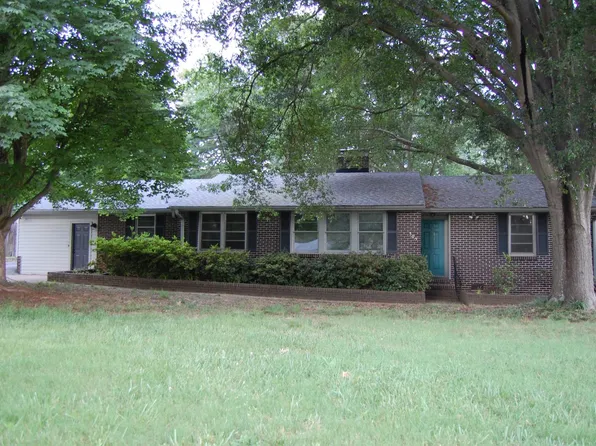 505 Cherokee Dr, Greenville, SC 29615