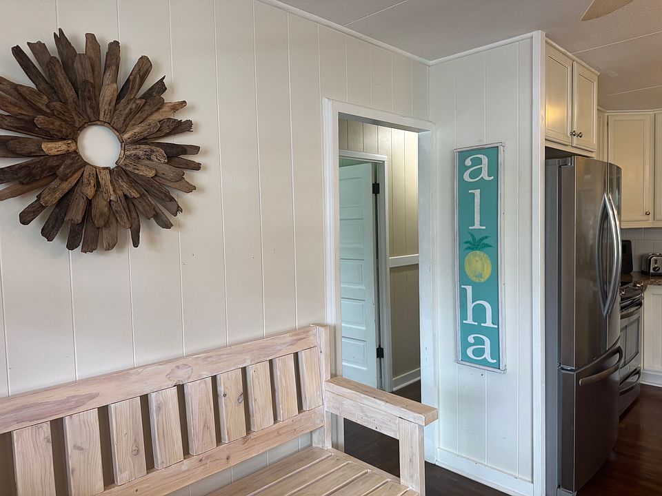Front entry bench
