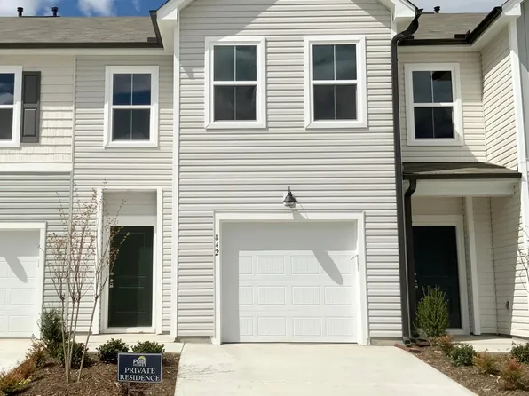 842 Falls Grove Trl, High Point, NC 27265
